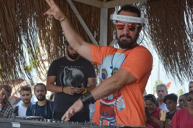 Ünlü DJ Doğukan Manço hayranlarıyla buluştu - Magazin haberleri