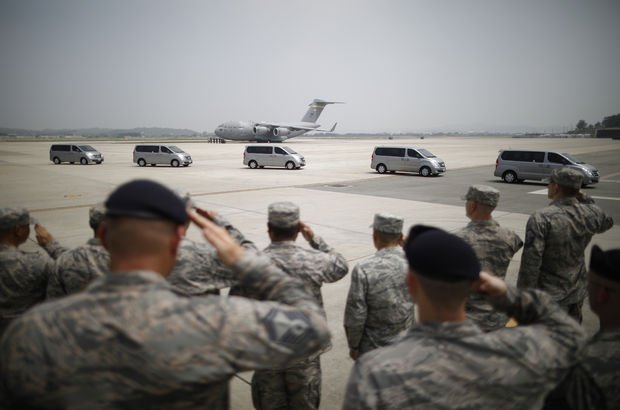 Kuzey Kore Amerikan askerlerin kalıntılarını ABD'ye iade etti
