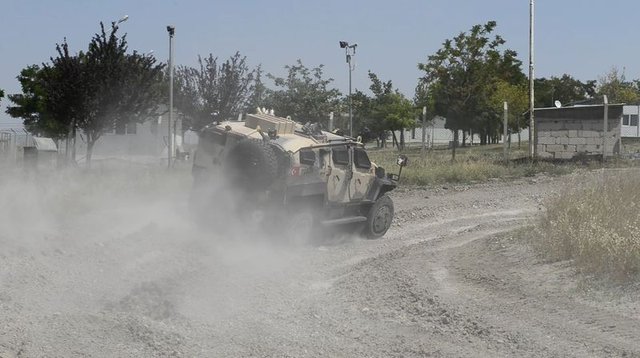 Türk zırhlısı 'Yörük'ten güç gösterisi! Kardeş koruması geliyor