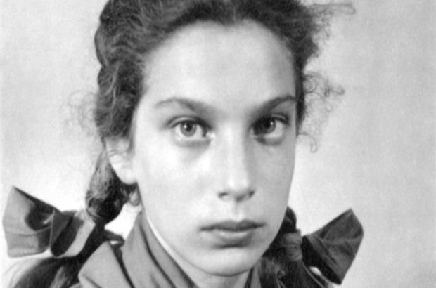 Hollanda'da Nazi işgali sırasında 'kurtarılmak için kaybedilen' Yahudi kızın hikâyesi