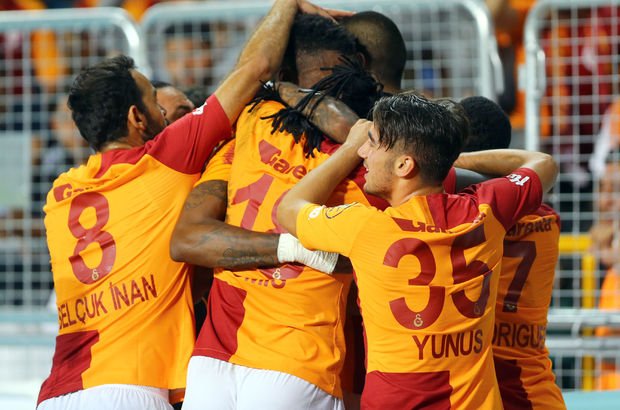 Galatasaray In 60 Yillik Sezondaki Rekorlari