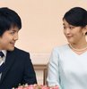 Aşkı uğruna prenseslik unvanından vazgeçeceğini ve üniversitede tanıştığı erkek arkadaşı ile evleneceğini duyuran Japonya İmparatoru Akihito