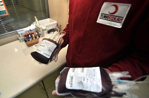 Türk Kızılayına 4 saat içerisinde 200 ünite kan bağışı 