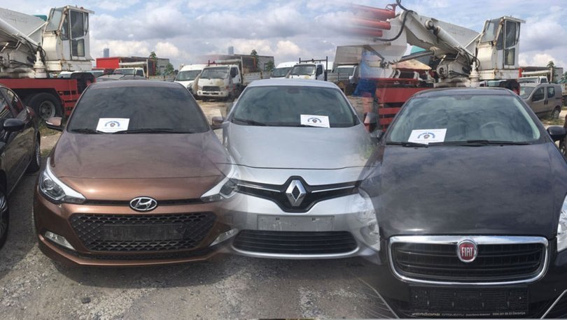 Çaldıkları arabaları cami otoparkına sakladılar Çaldıkları arabaları cami otoparkına sakladılar