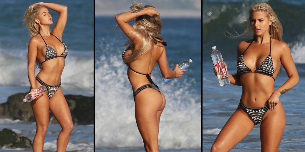 Pozlarıyla nefes kesti