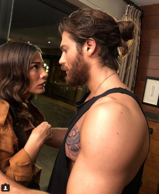 Can Yaman: Aşk hayatta bir kez yaşanır - Magazin haberleri