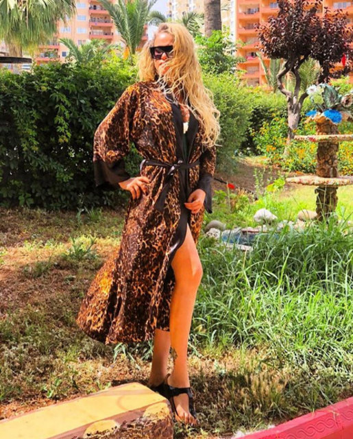 Yeliz Yeşilmen'in kilolarıyla başı dertte - Magazin haberleri