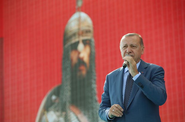 Erdoğan: İçimizdeki bazı gafiller sanıyorlar ki...