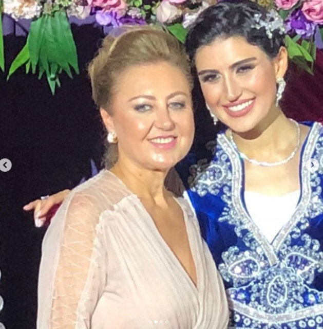 Mert Fırat'ın nişanlısı İdil Fırat kına gecesine böyle giriş yaptı - Magazin haberleri