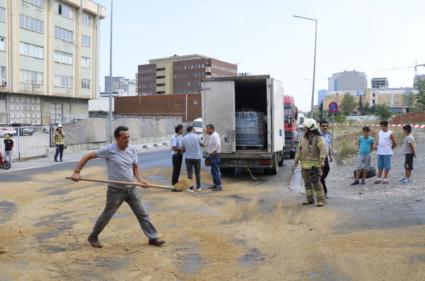 AK Partili Şamil Tayyardan TFFye tepki: O namussuz çeteden hesap soracağız 45