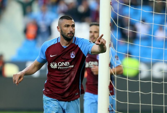 Burak Yılmaz'ın Beşiktaş'a transferi neden olmadı?