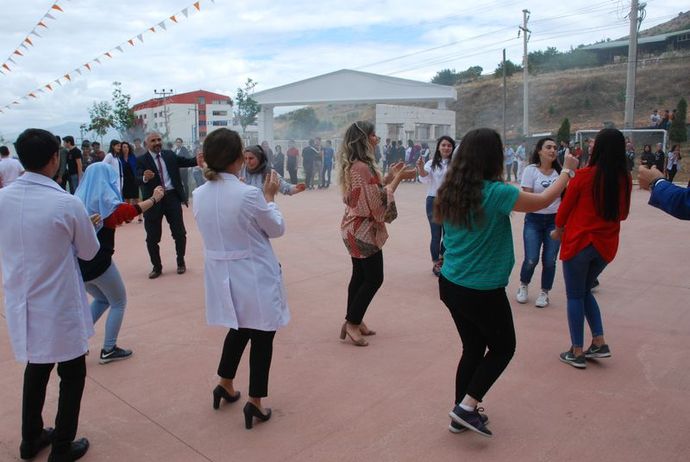 Tokat'ta okulun ilk günü büyük sürpriz!