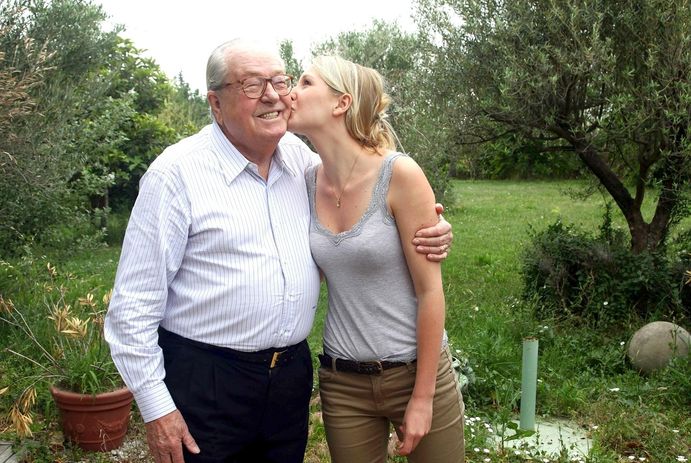 Le Pen ve torunu Marion Marechal Le Pen