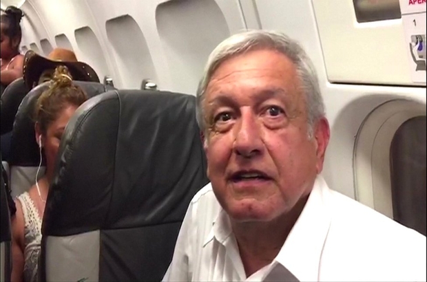 Tarifeli uçakta 3 saat bekleyen yeni Meksika Cumhurbaşkanı lüks başkanlık uçağını satmakta ısrarlı