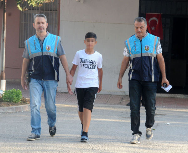 14 yaşındaki katil zanlısının kardeşlerine devlet sahip çıktı