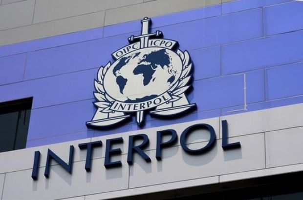 Interpol tarafından aranıyordu! Fuhuştan yakalandı
