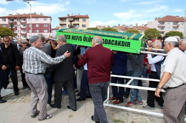 Mehmet Uslu son yolculuğuna uğurlandı