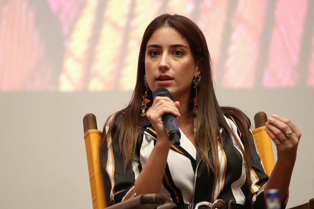 Hazal Kaya gözyaşlarını tutamadı! Hazal Kaya kimdir? - Magazin haberleri