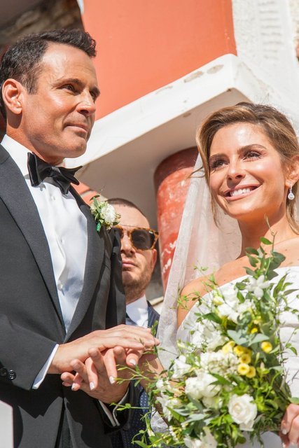 Maria Menounos ile Kevin Undergaro evlendi