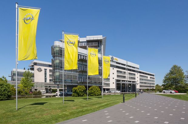 Opel'e şirket merkezinde dizel soruşturması 