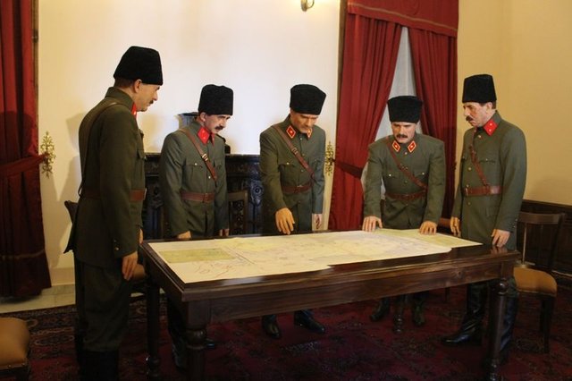29 Ekim Cumhuriyet Bayramı'nda en anlamlı ziyaret: Atatürk müze evleri