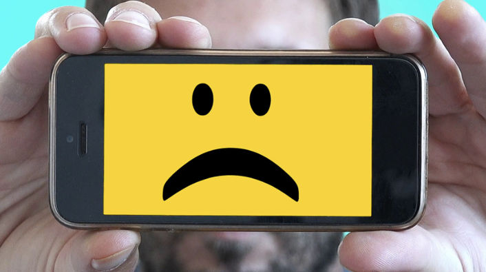 Onca model çıktı ama akıllı telefon satışları yine düştü