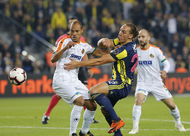 Ridvan Dilmen Den Fenerbahce Alanyaspor Maci Yorumu Futbol Haberleri