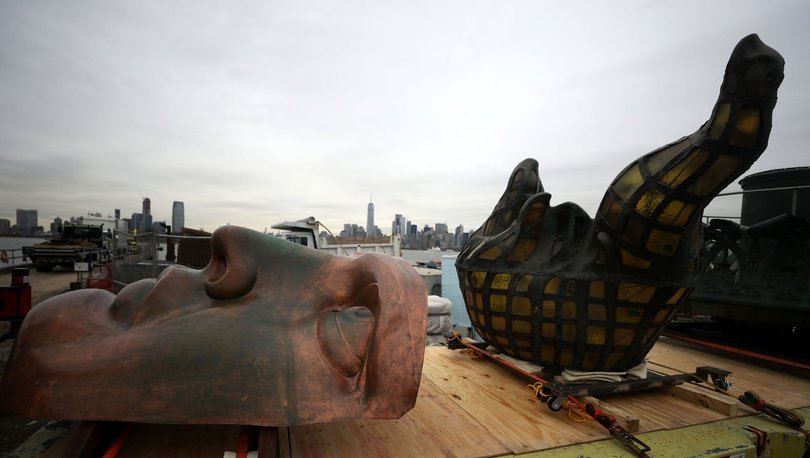 New York Özgürlük Heykeli meşalesi müzede 82