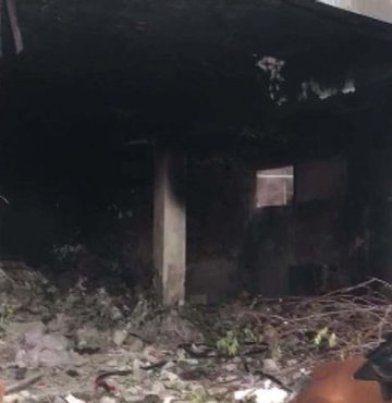 Son dakika: Şirinevlerde AVMde yangın çıktı Son dakika: Şirinevlerde AVMde yangın çıktı