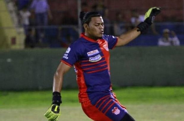 Honduraslı futbolcu silahlı saldırıda öldürüldü