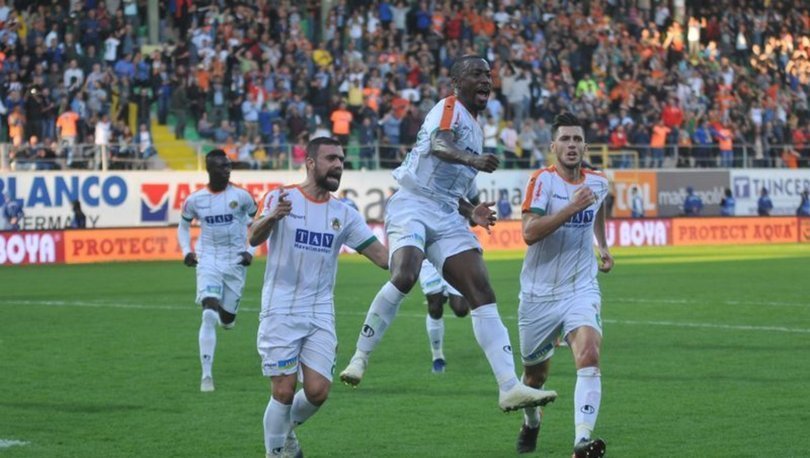 Nantes: 5 - Guingamp: 0 (Maç sonucu) Nantes: 5 - Guingamp: 0 (Maç sonucu)