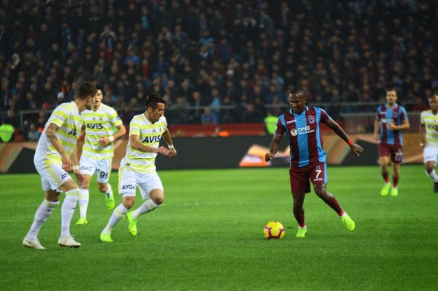 Trabzonspor - Fenerbahçe maçı yazar yorumları