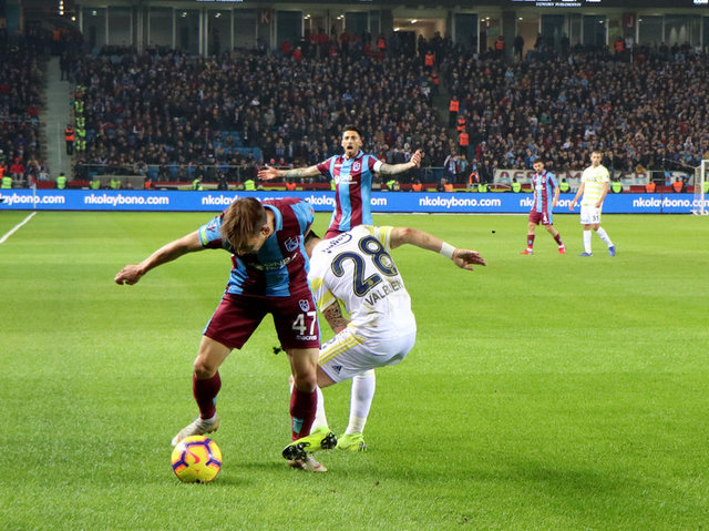 Trabzonspor - Fenerbahçe maçı yazar yorumları