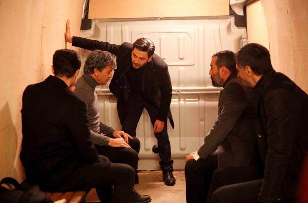Eşkiya dünyaya hükümdar olmaz fragmanı Haberleri, Güncel Eşkiya dünyaya hükümdar olmaz fragmanı haberleri ve Eşkiya dünyaya hükümdar olmaz fragmanı gelişmeleri 55