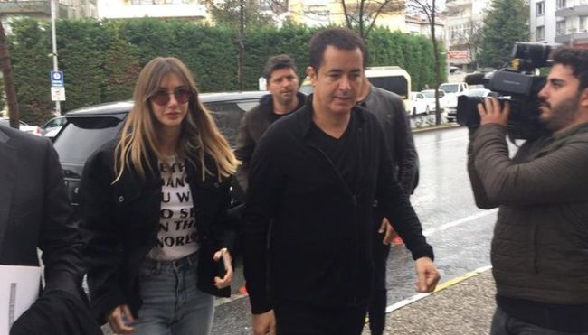 Şeyma Subaşı-Acun Ilıcalı boşanma davasına birlikte geldi.