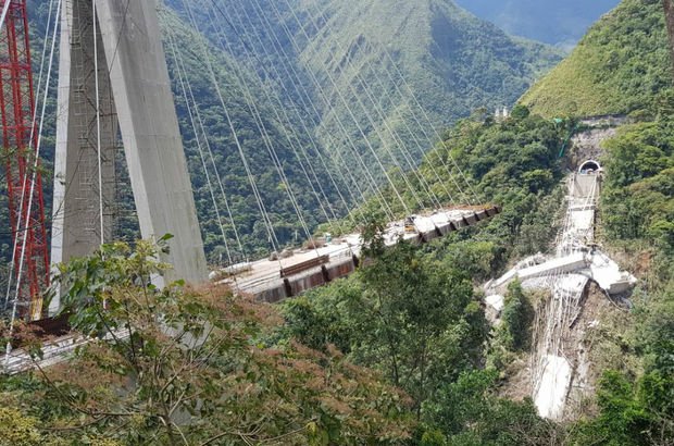 Kolombiya’da köprü inşaatı kazası! 5 işçi öldü