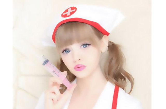 Oyuncak bebek gibi görünmek isteyen çılgın 10 kişi!