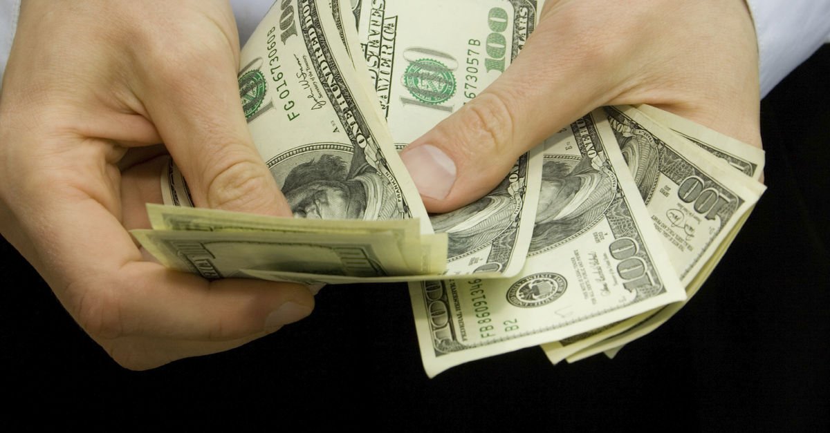 Dollar At The Last Minute What Is Latest In Rate The Exchange Rate Continued To Fall Until Yesterday Evening After A Recent Drop In Oil Prices Dollar Tl Just Above 5 20 Lowest Level Last 4