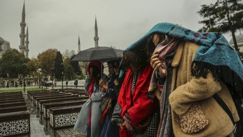 İstanbul'da sağanak yağışlar ne zamana kadar sürecek? Meteoroloji'den kar yağışı uyarısı var mı?