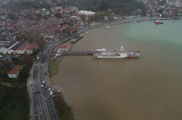 İstanbul Boğazı'na çamur aktı 