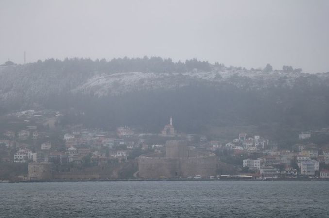 Şiddetli fırtına ve sağanak yağış yurt genelinde hayatı zorlaştırdı!