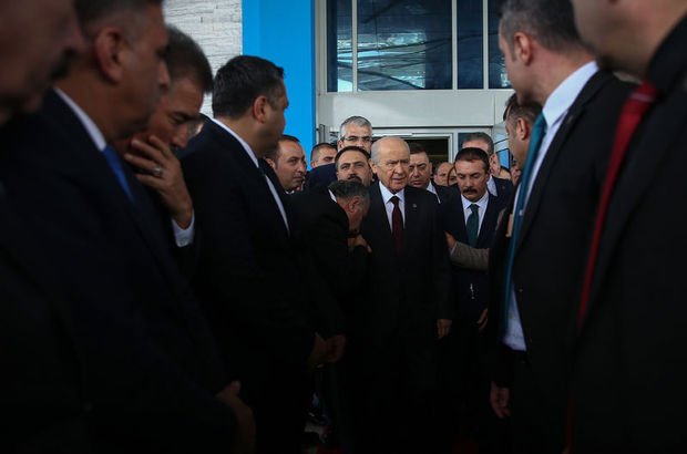 MHP 50 belediye başkan adayını açıkladı 