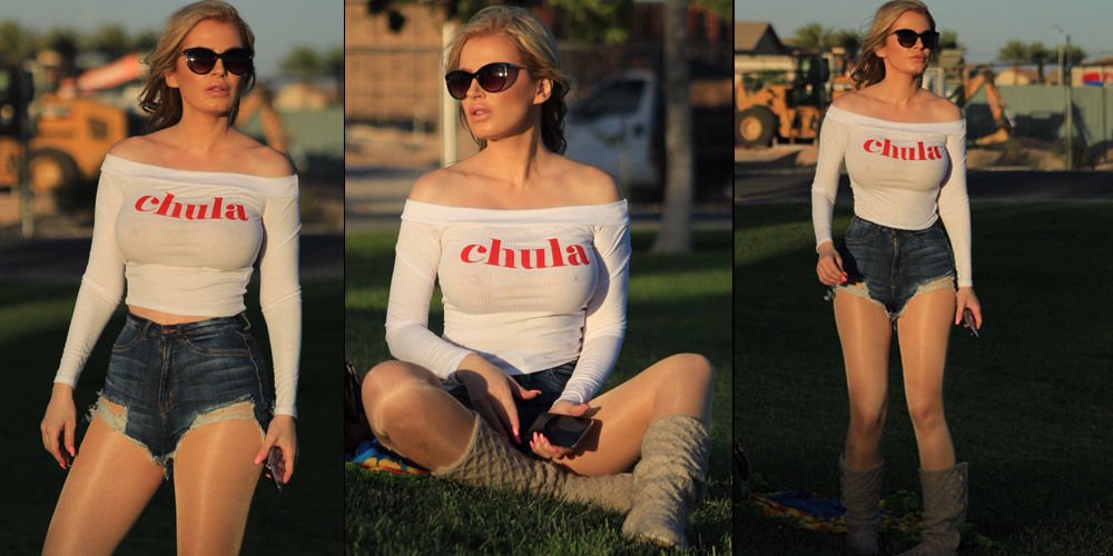 Sarışın güzelin park keyfi...