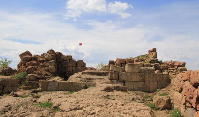 2 bin yıllık Kibele heykeli bulunmuştu! Herkes oraya gidiyor