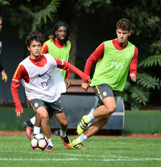 Mustafa Kapı, Galatasaray tarihine geçti! Mustafa Kapı kimdir ve kaç yaşında?