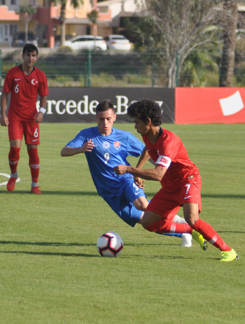 Mustafa Kapı, Galatasaray tarihine geçti! Mustafa Kapı kimdir ve kaç yaşında?