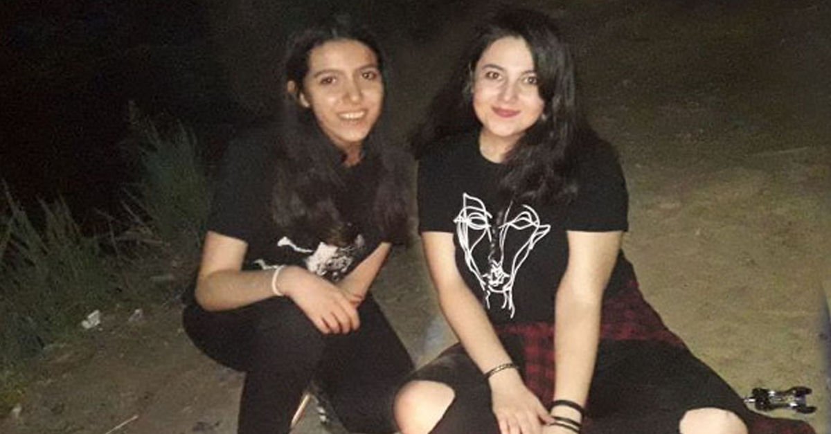 Buket Yıldız ve ev arkadaşı Zeynep Hüsünbey ile ilgili görsel sonucu