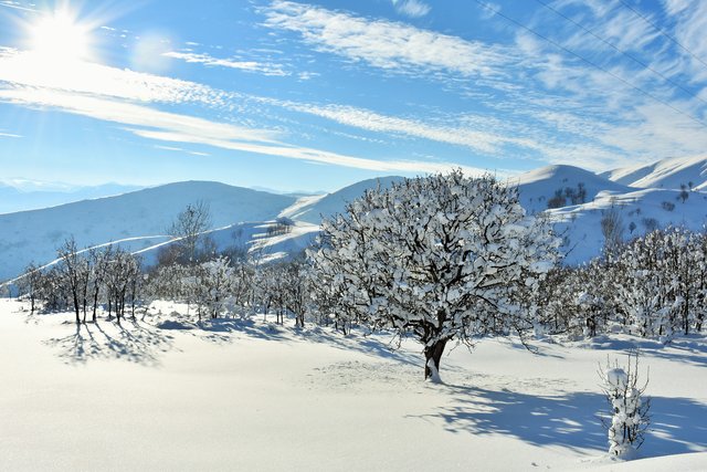 Kış zorlukları ve güzellikleriyle yaşanıyor