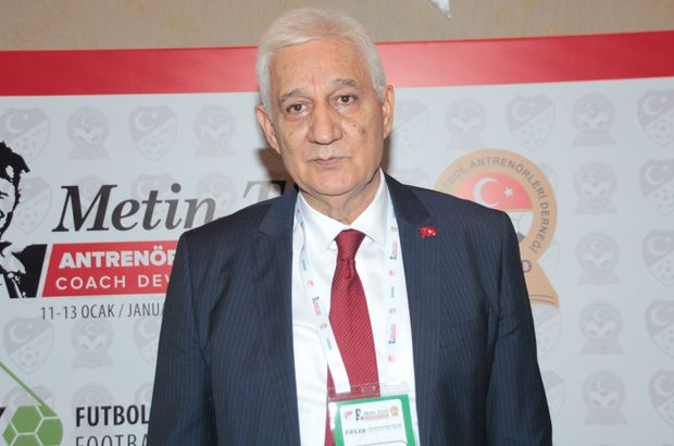 İsmail Dilber: VAR, futbolun önüne geçiyor İsmail Dilber: VAR, futbolun önüne geçiyor
