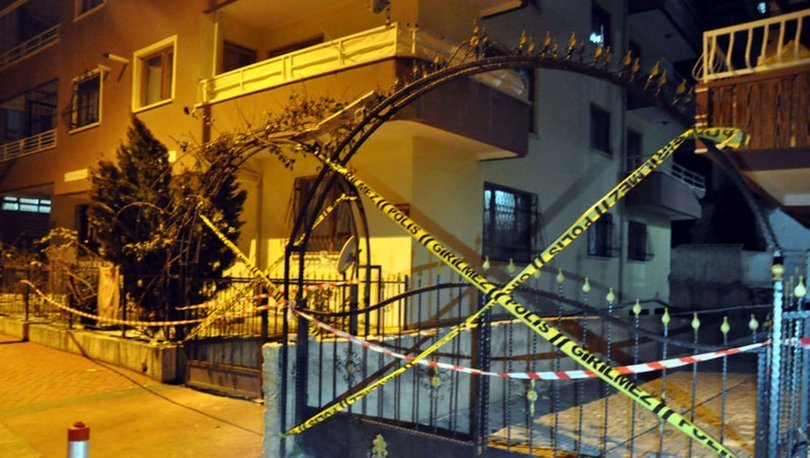 Başkentte toprak kayması 2 apartman tahliye edildi Başkentte toprak kayması 2 apartman tahliye edildi